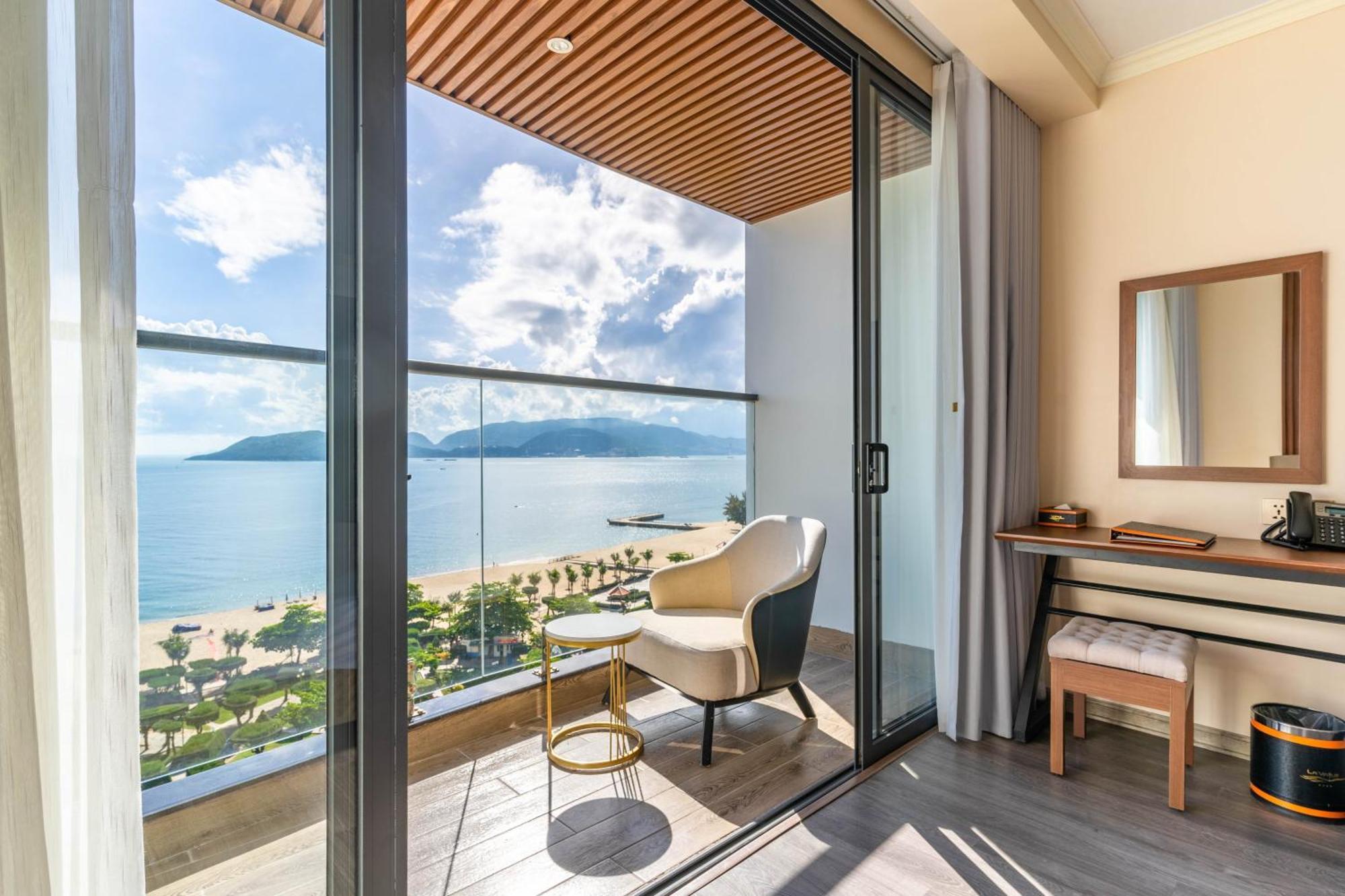 La Vague Hotel ญาจาง ภายนอก รูปภาพ